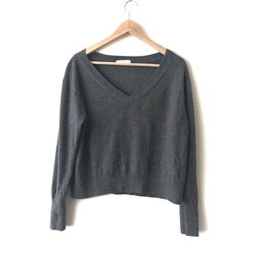 Everlane V-neck Cashmere Crop Sweater